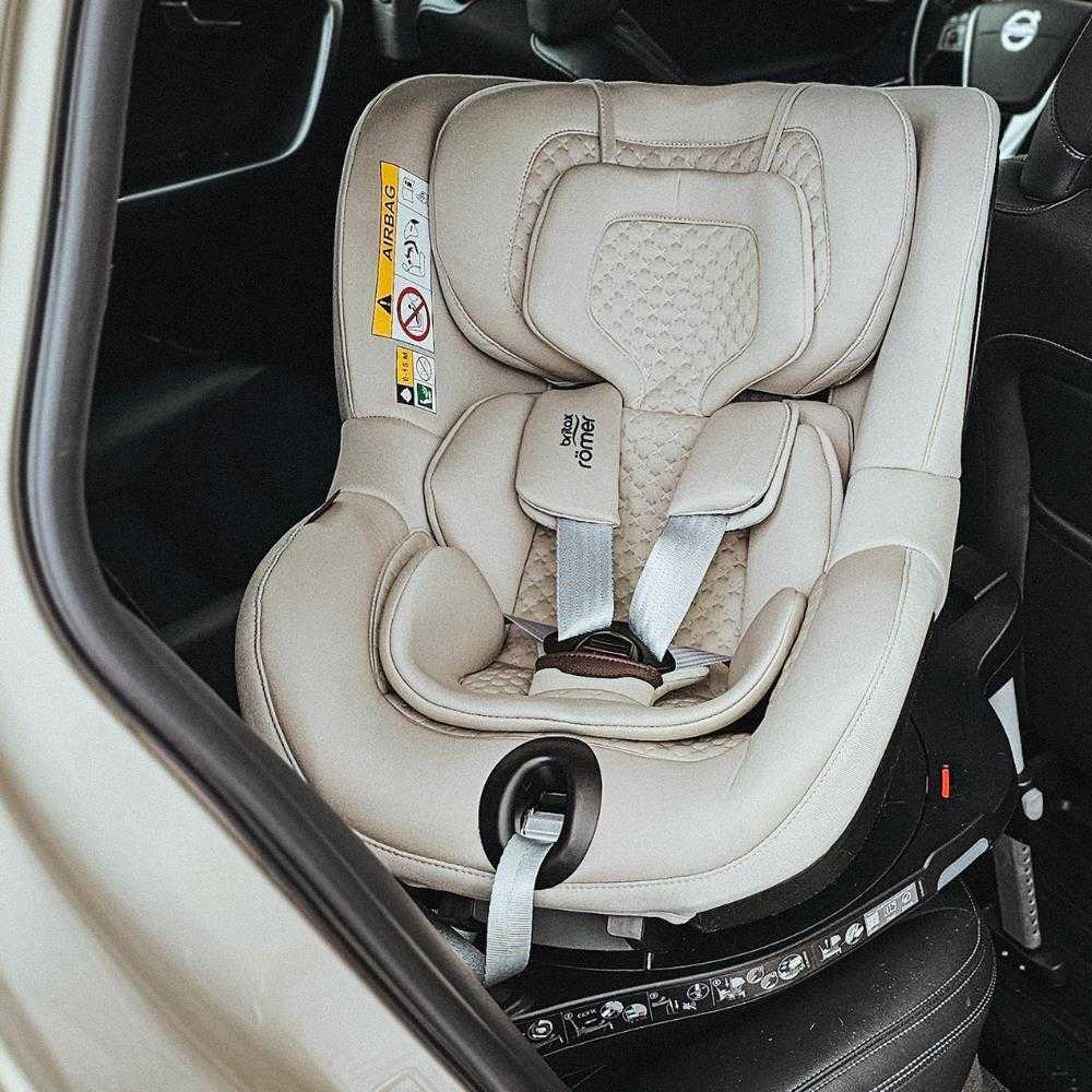 Automobilinė kėdutė BRITAX DualFix 5Z LUX, 61-105cm, Soft Taupe-Automobilinės kėdutės, 0-18 kg-e-vaikas