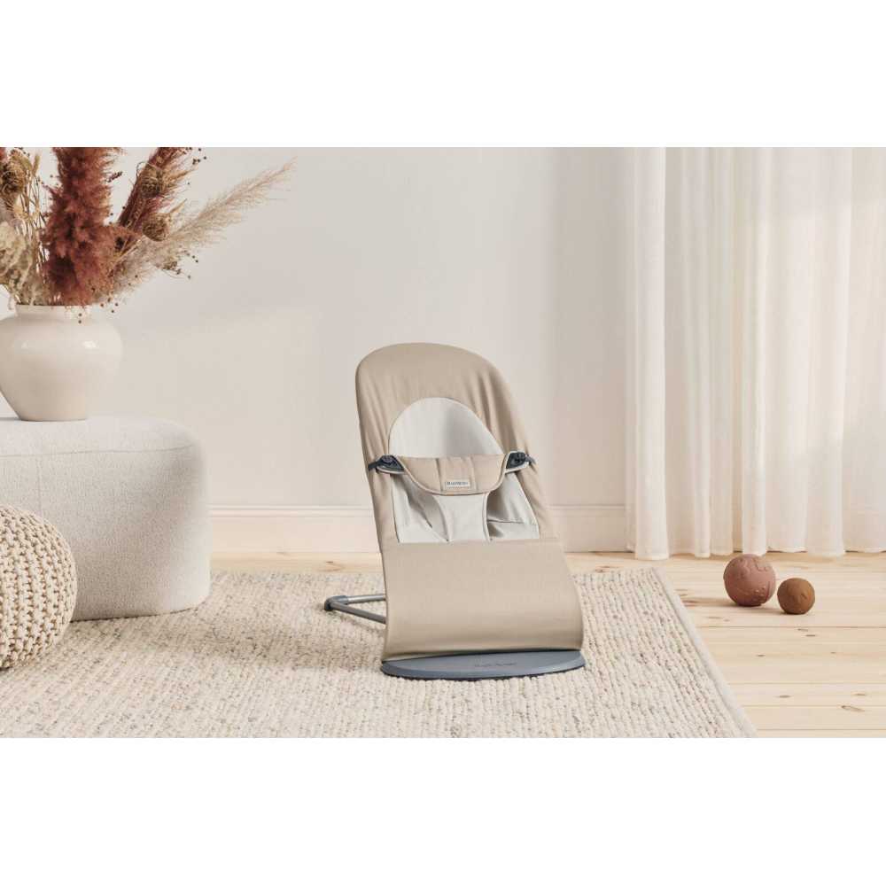 Gultukas BabyBjörn Balance Soft Woven, Khaki/Beige-Miegui, Gultukai ir sūpynės-e-vaikas