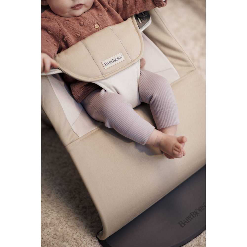 Gultukas BabyBjörn Balance Soft Woven, Khaki/Beige-Miegui, Gultukai ir sūpynės-e-vaikas