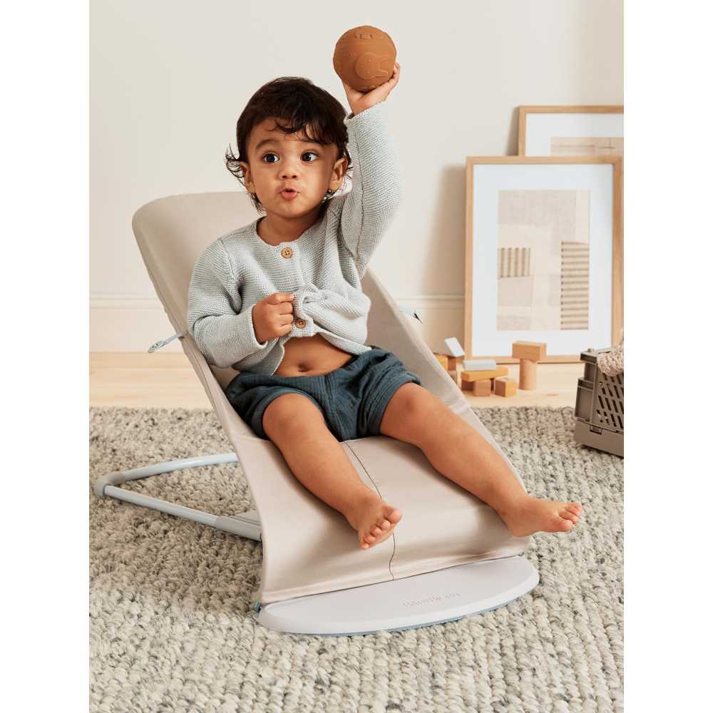 Gultukas BabyBjörn Balance Soft Woven Jersey, Beige/Grey-Miegui, Gultukai ir sūpynės-e-vaikas