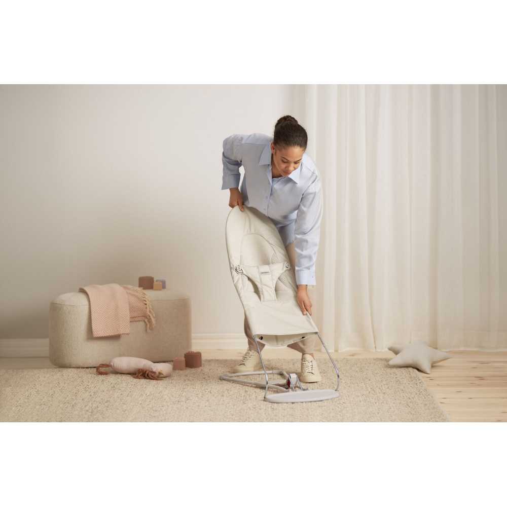 Gultukas BabyBjörn Balance Soft Woven Jersey Tri-Fabric + žaisliukas Googly Eyes, Light beige-Miegui, Gultukai ir sūpynės-e-vaik