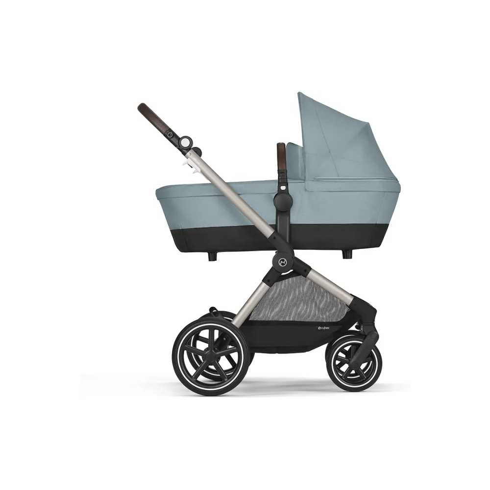 copy of Važiuoklė Cybex Priam V4 Chrome Black su juoda rankena