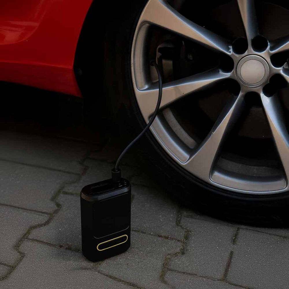 Mini automobilio kompresorius su skaitmeniniu ekranu USB