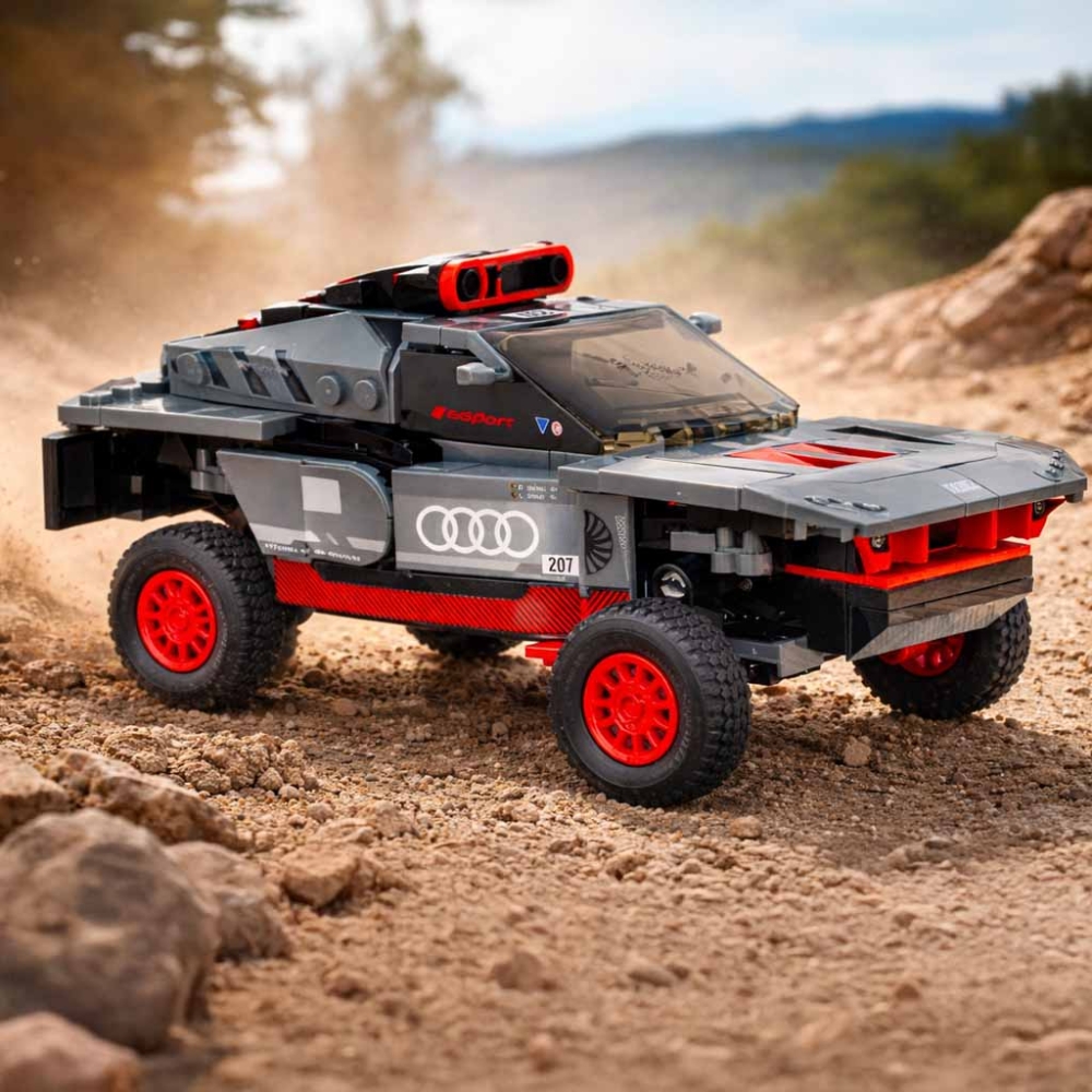 Konstruktorius Rastar car 10120 Audi RS Q e-tron 1:30 blokai 376el.