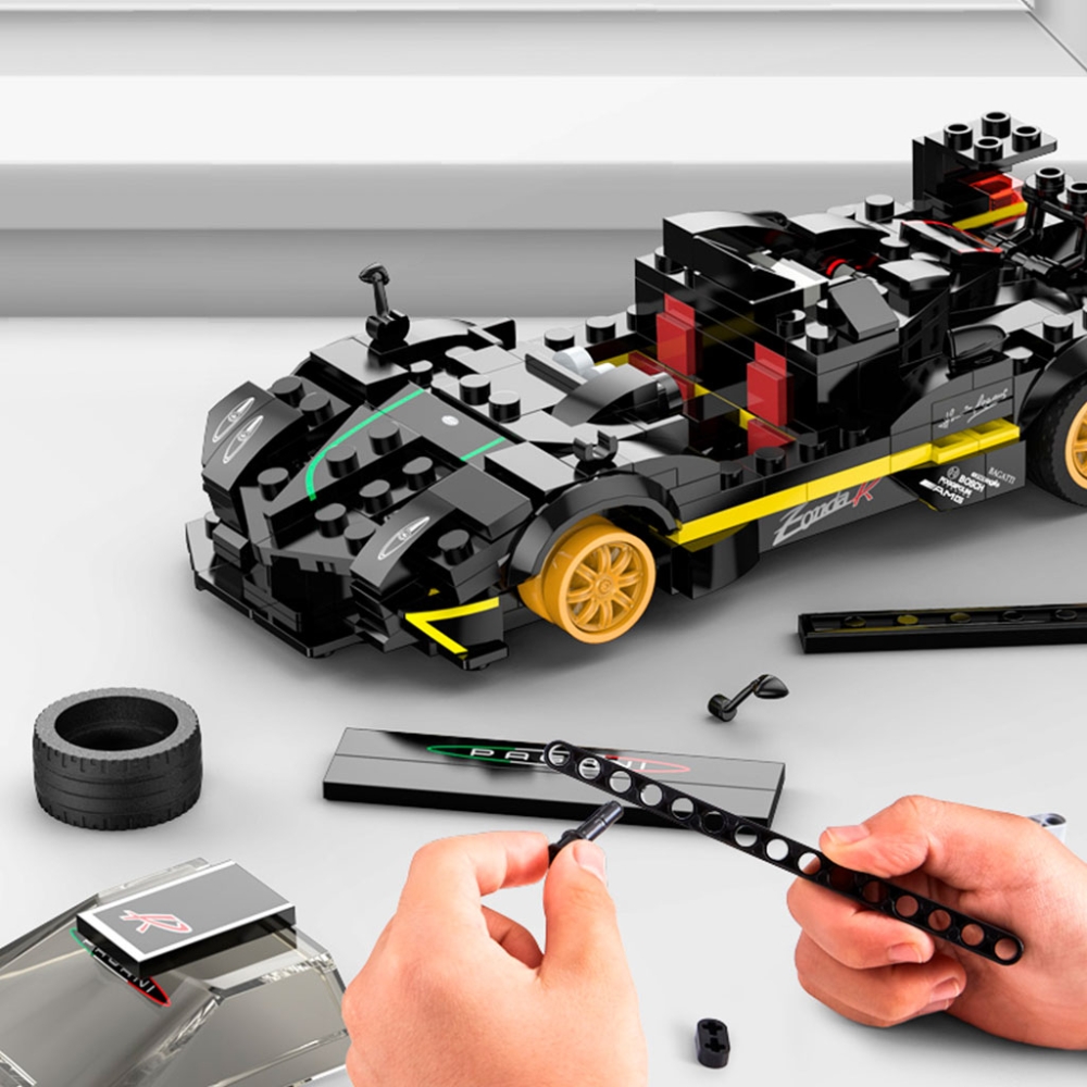 Konstruktorius Rastar automobilis 93900-B Pagani Zonda R 1:28 blokai 387el.