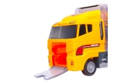 Transporterio sunkvežimis TIR paleidimo įrenginys + metaliniai automobiliai statybinės mašinos