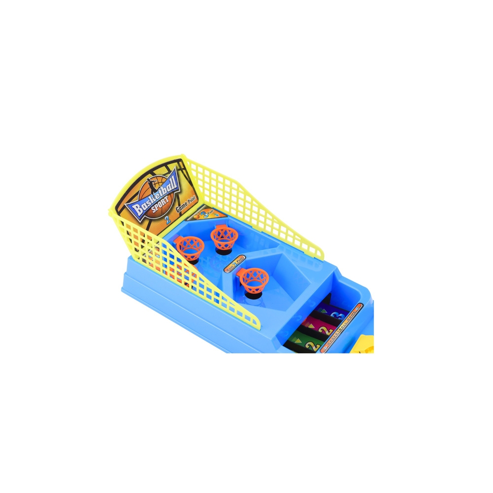 Krepšinio arkadinis žaidimas su kamuolio paleidimo įrenginiu