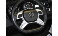Auto na Akumulator Mercedes Unimog Czerwony