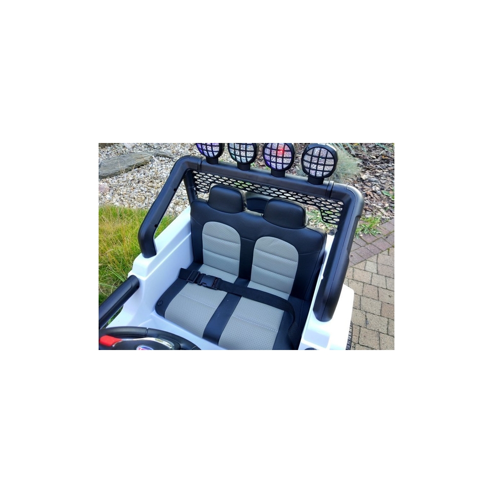 Elektromobilis S2388 Jeep 4x45W, White-Elektromobiliai vaikams, Visureigiai-e-vaikas