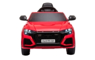 Samochód na akumulator Audi RS Q8 czerwony
