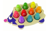 Wooden Educational Hedgehog 10 Colorful Pawns