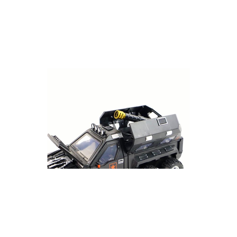 Automobilis L-TOYS su patranka
