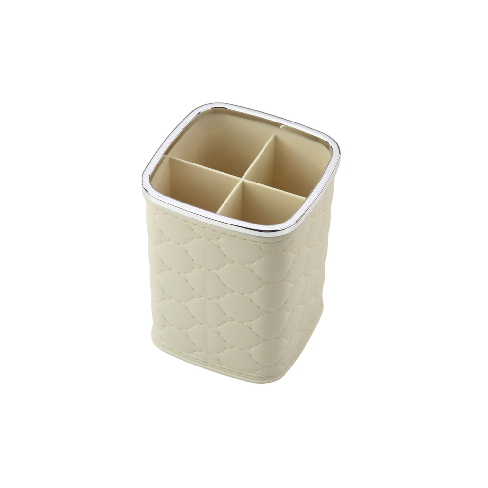 Keturių skyrių šepetėlių organizatorius 12 x 9,5 cm, baltas