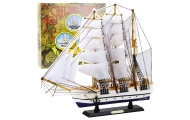 Kolekcinis modelis Dekoratyvinis burlaivis fregata baltas 49x43cm