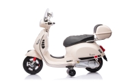 Pojazd na akumulator Vespa GTS Super White