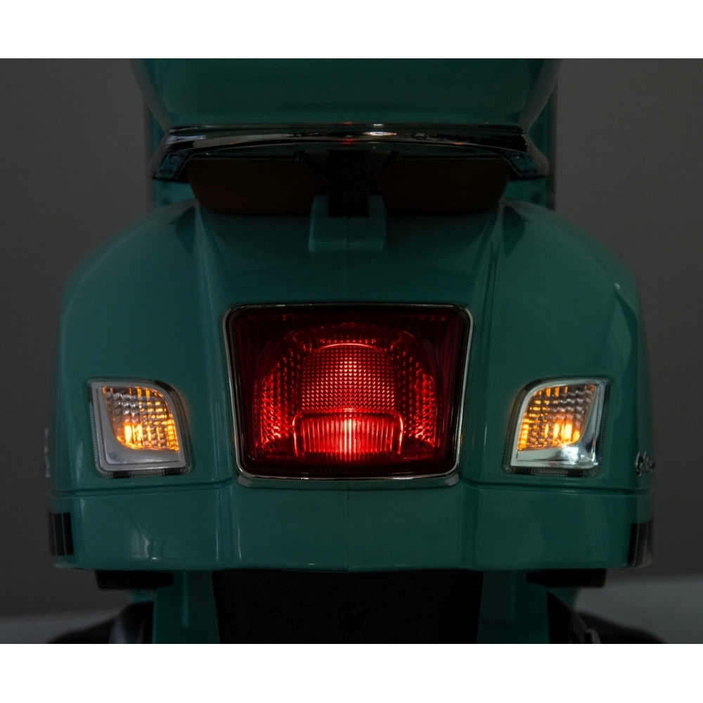 Elektrinis motoroleris Vespa GTS Super, Mint-Elektromobiliai vaikams, Motociklai-e-vaikas