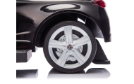 Pojazd z rączką MERCEDES C-Class Black