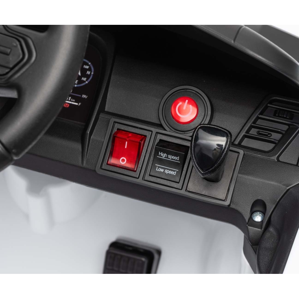 Pojazd na akumulator Lexus GX550 White