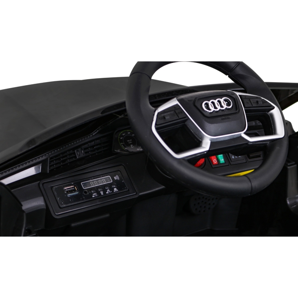Audi E-Tron Sportback dla dzieci Czarny + Pilot + Napęd 4x4 + Wolny Start + Radio MP3 + LED