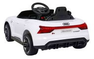 Audi RS E-Tron GT na akumulator Biały + Pilot + Napęd 4x4 + Radio MP3 + LED + EVA