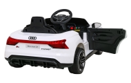 Audi RS E-Tron GT na akumulator Biały + Pilot + Napęd 4x4 + Radio MP3 + LED + EVA