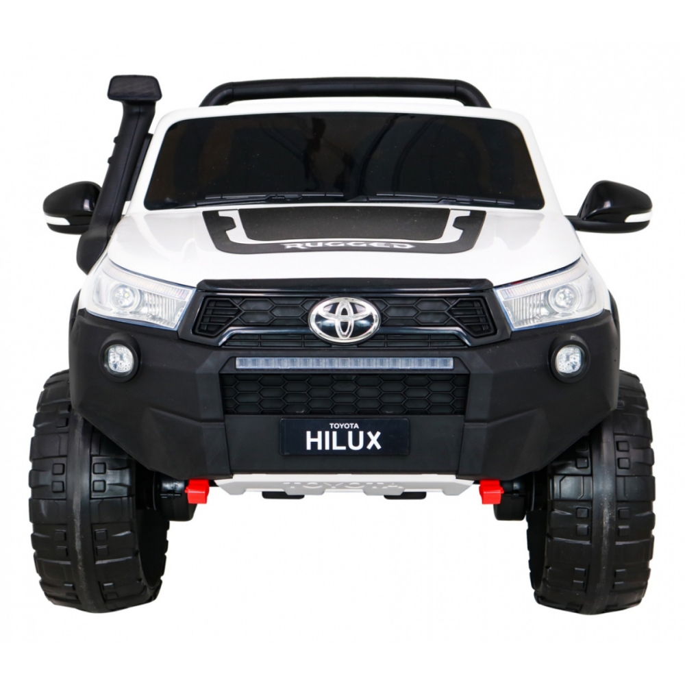 Automobilis „Toyota Hilux“ (baltas)-Elektromobiliai vaikams, Visureigiai-e-vaikas
