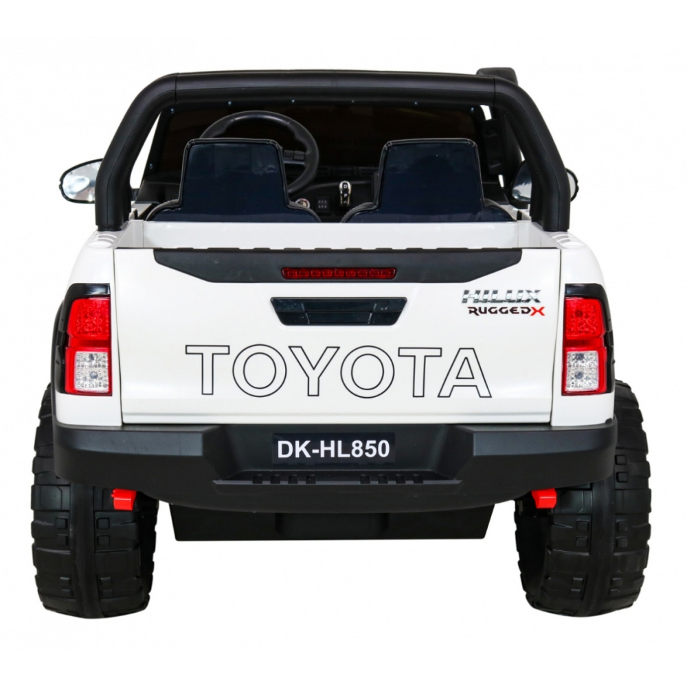 Automobilis „Toyota Hilux“ (baltas)-Elektromobiliai vaikams, Visureigiai-e-vaikas