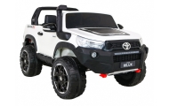 Automobilis „Toyota Hilux“ (baltas)-Elektromobiliai vaikams, Visureigiai-e-vaikas