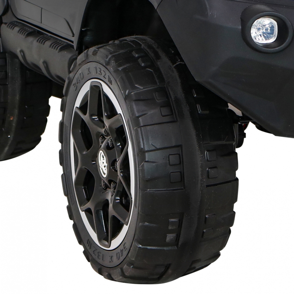 Elektromobilis Toyota Hilux, Black-Elektromobiliai vaikams, Visureigiai-e-vaikas