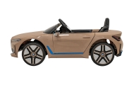 Autko BMW i4 na akumulator dla dzieci Złoty + Wolny Start + EVA + Ekoskóra + Audio LED + Pilot