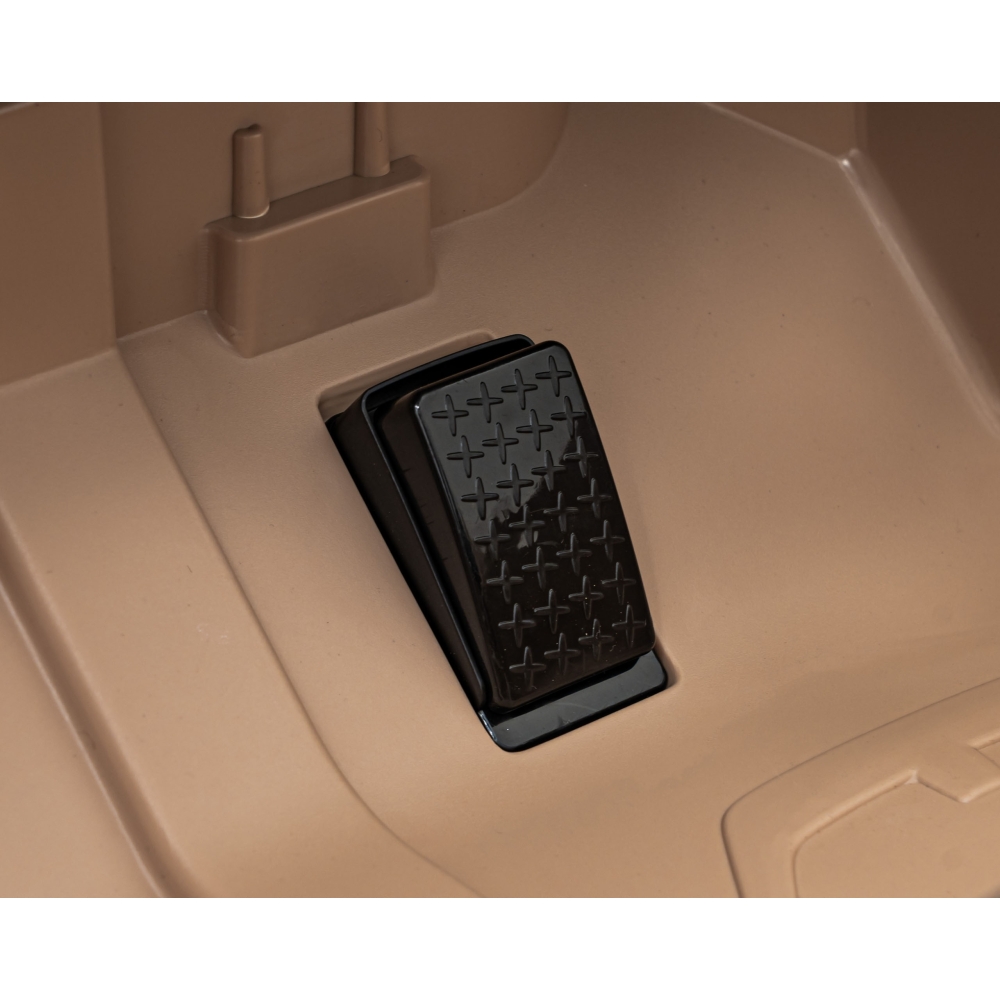 Elektromobilis BMW i4, Gold-Elektromobiliai vaikams, Mašinos-e-vaikas