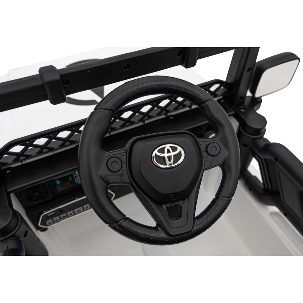 Elektromobilis Toyota FJ Cruiser 4x4, White-Elektromobiliai vaikams, Visureigiai-e-vaikas