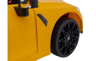 Pojazd BMW M4 Żółty