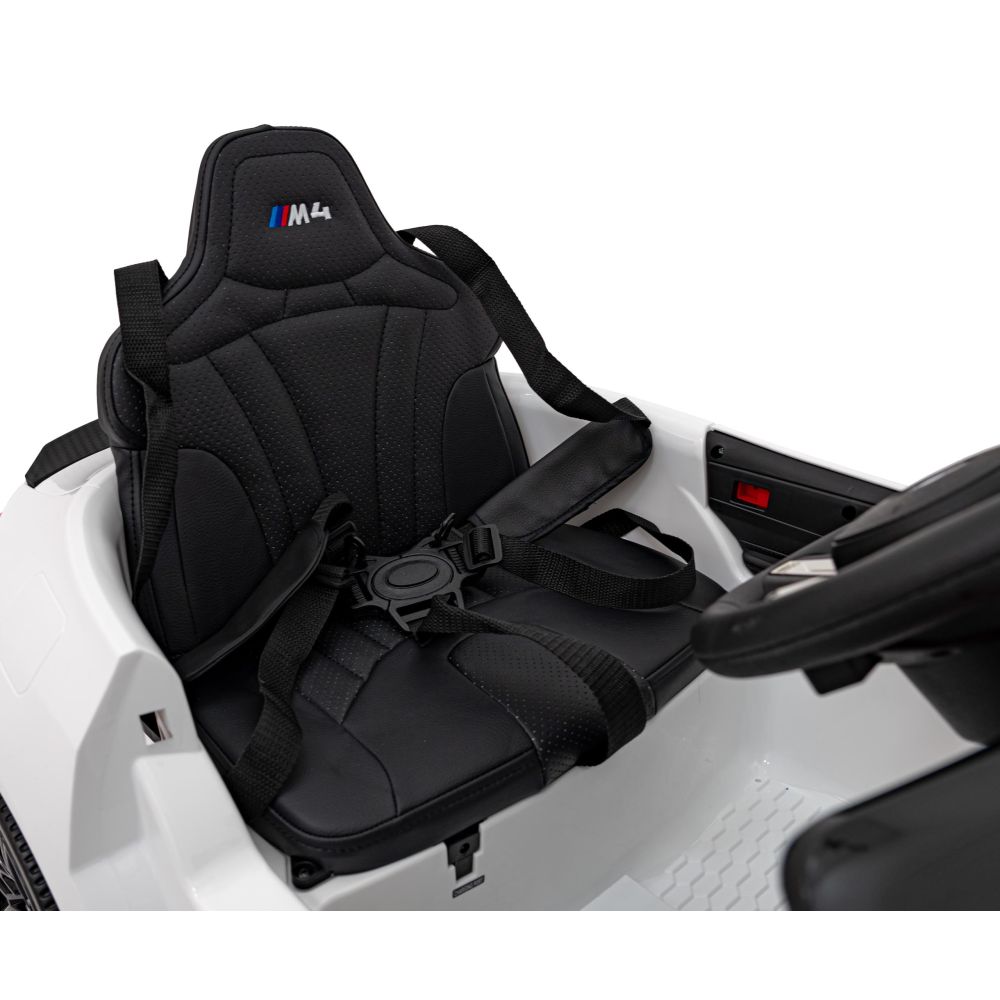 Elektromobilis BMW M4, White