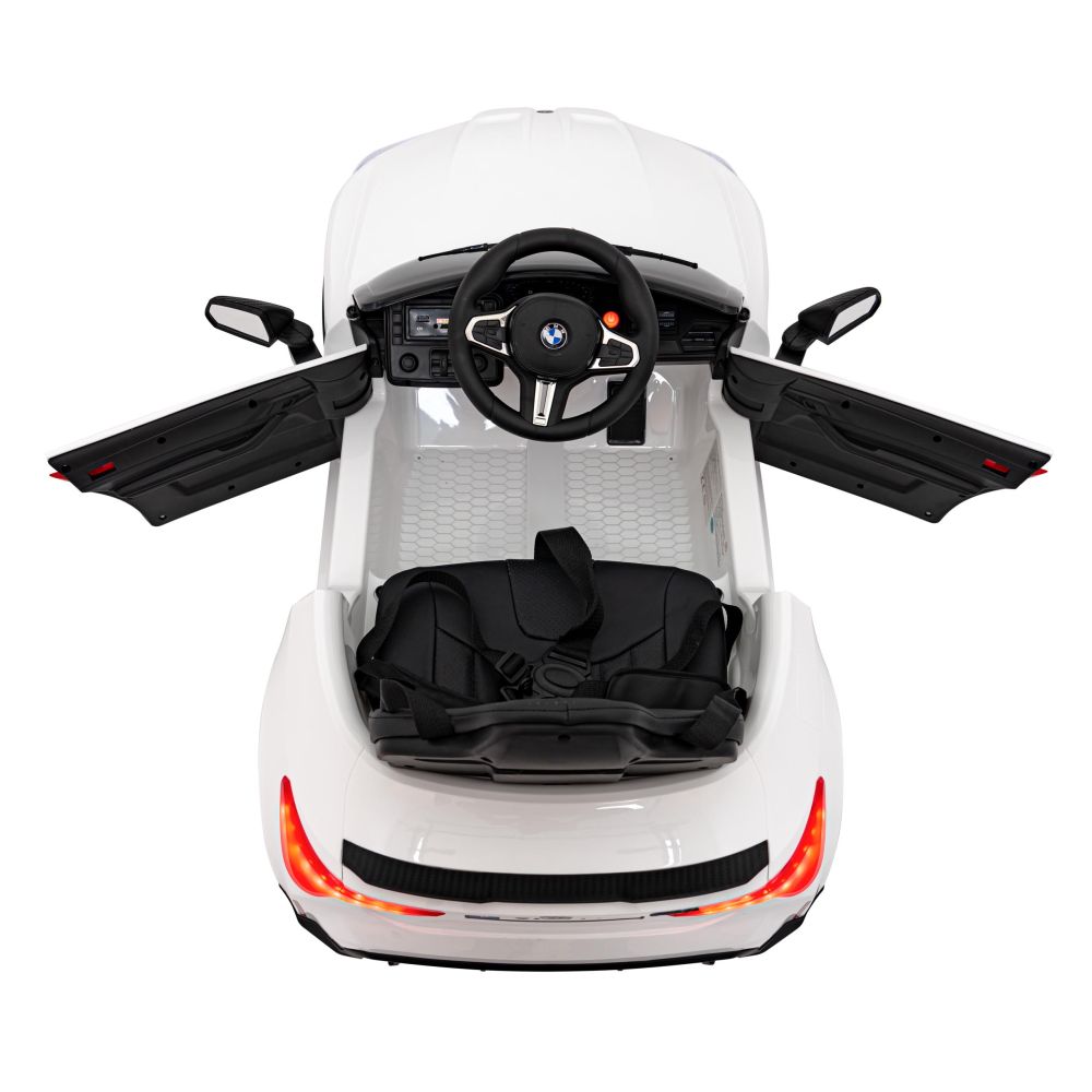 Elektromobilis BMW M4, White