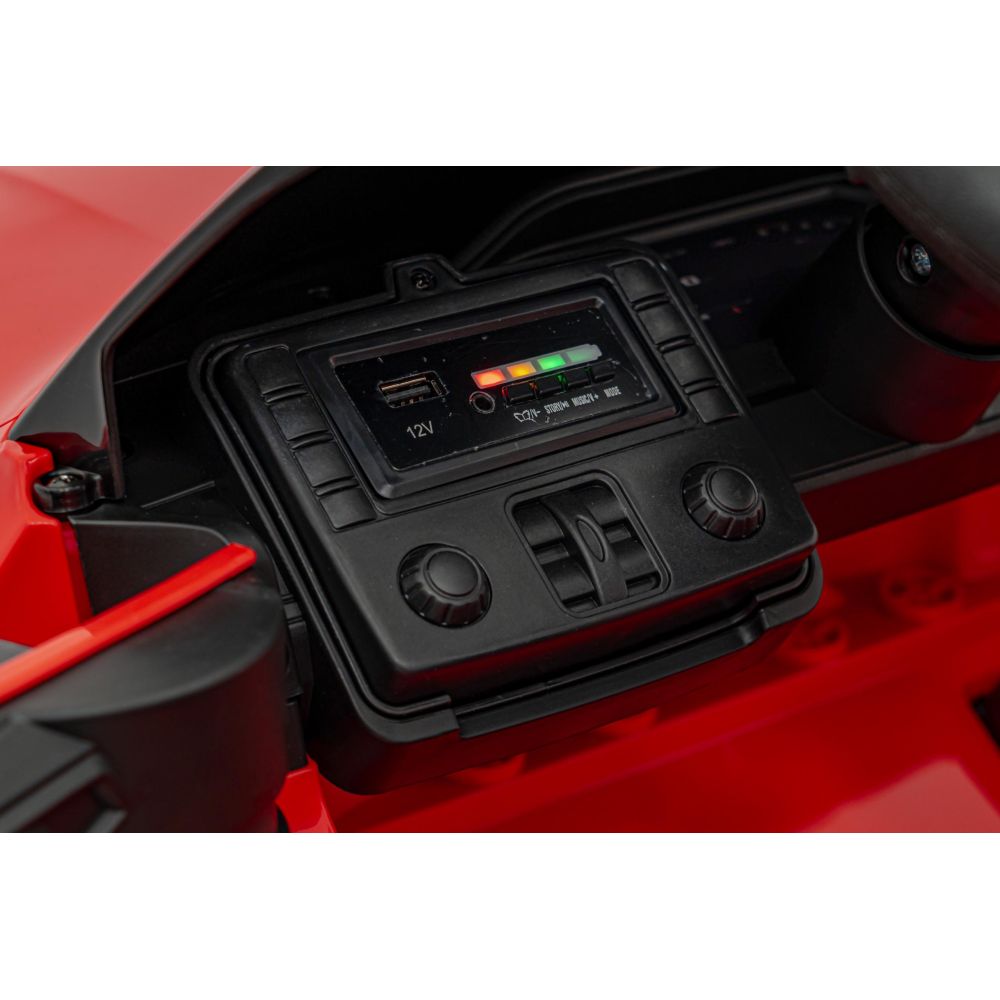 Pojazd BMW M4 Czerwony