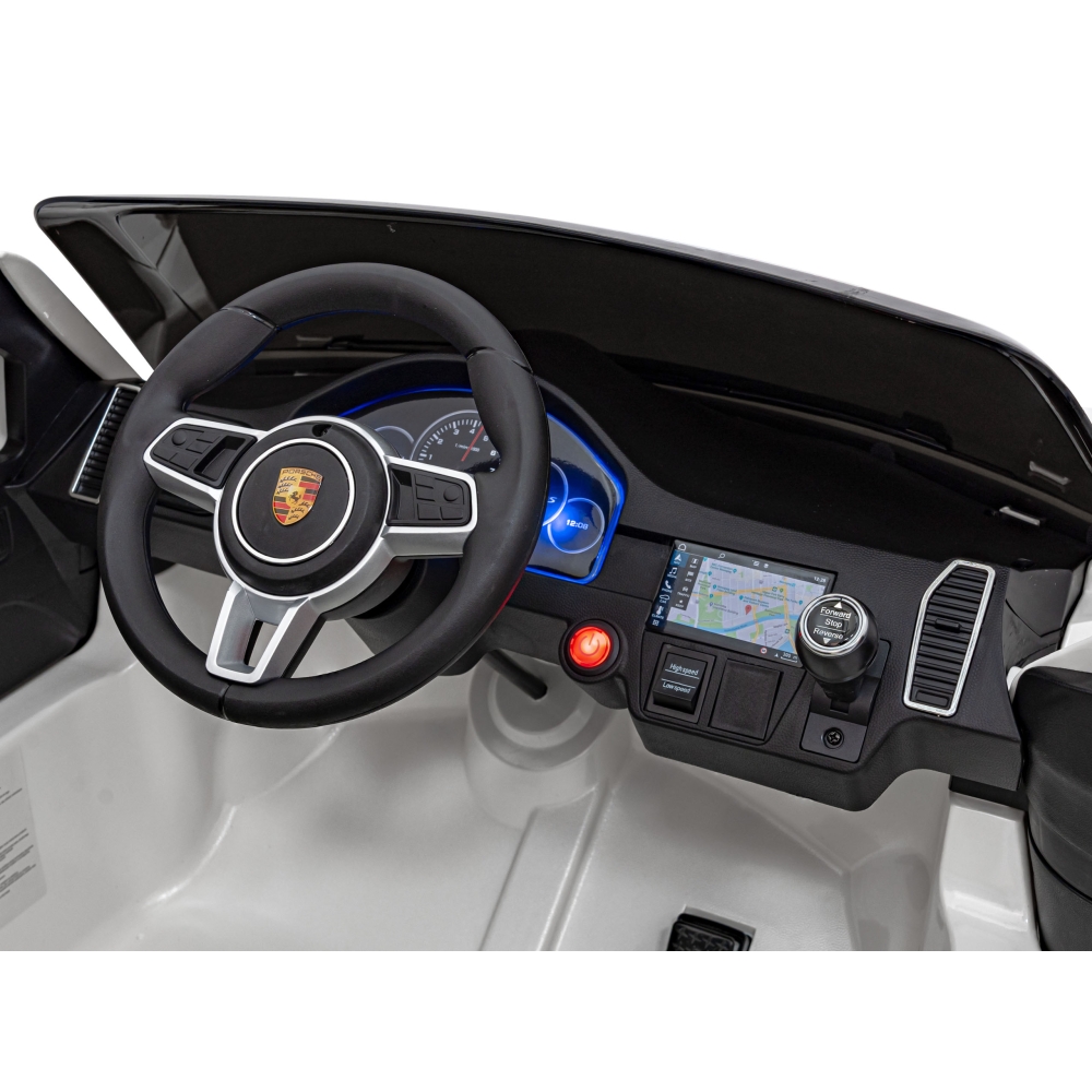 Elektromobilis Porsche Cayenne S, lakuotas baltas-Elektromobiliai vaikams, Visureigiai-e-vaikas