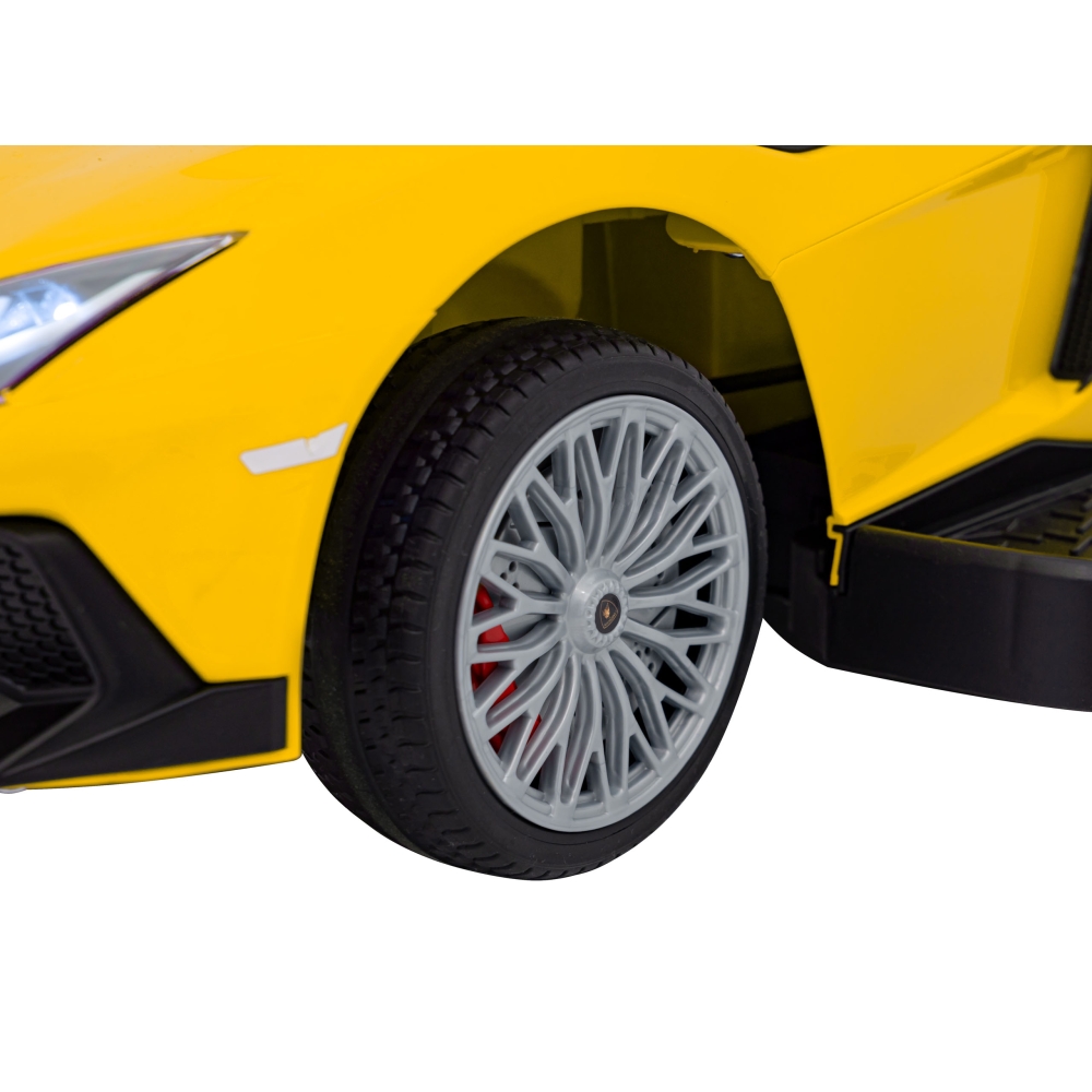 Lamborghini Aventador SV vaikiškas vežimėlis Geltonas-Judėjimui, Paspiriamosios mašinėlės ir jų priedai, Paspiriamos mašinėlės-e