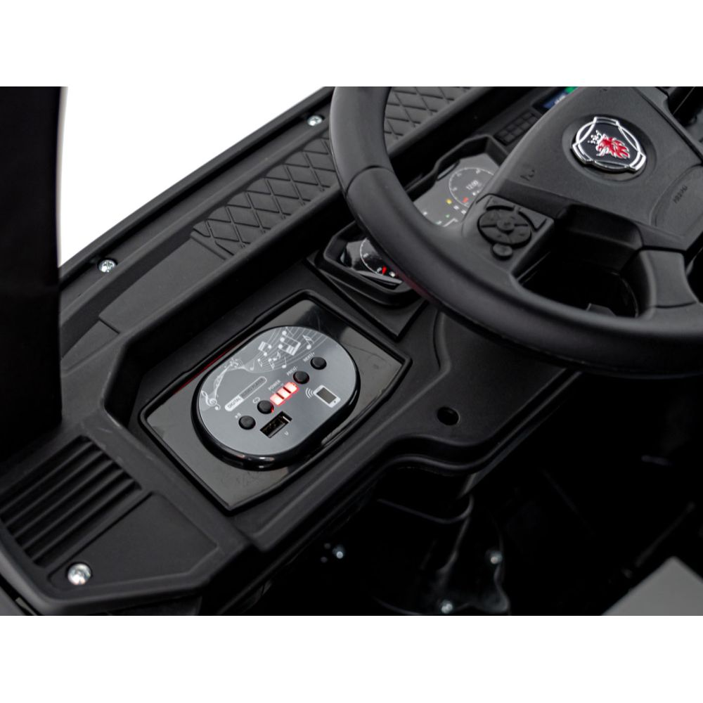 Elektromobilis Scania R-SERIES, Black
