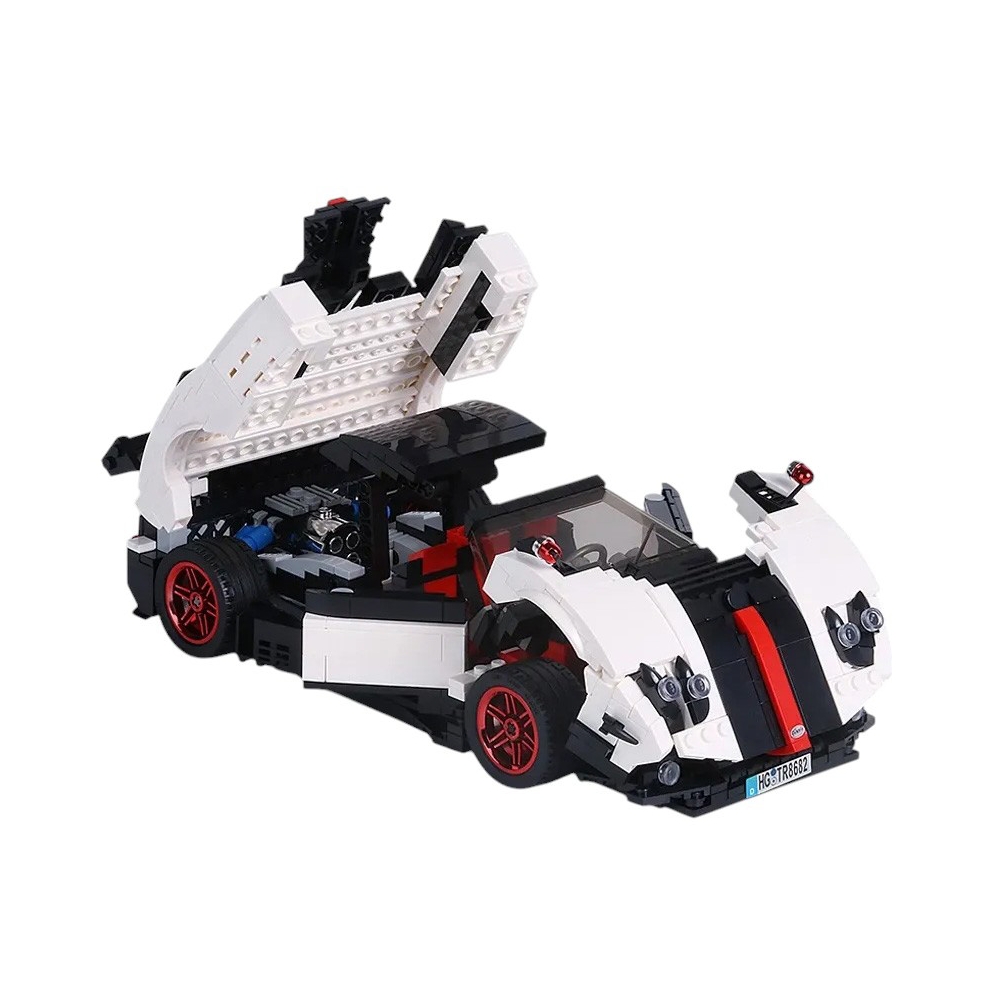 Konstruktorius Baltas sportinis automobilis, 960 el.