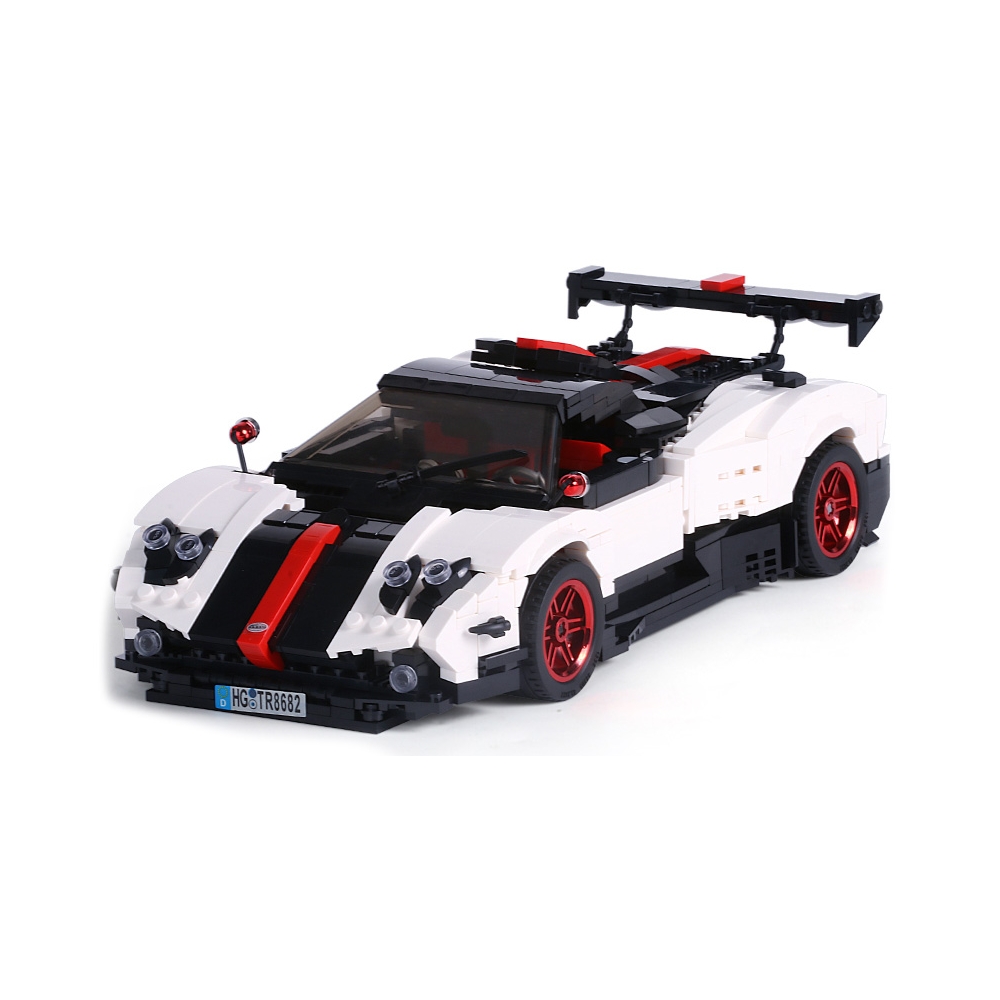 Konstruktorius Baltas sportinis automobilis, 960 el.