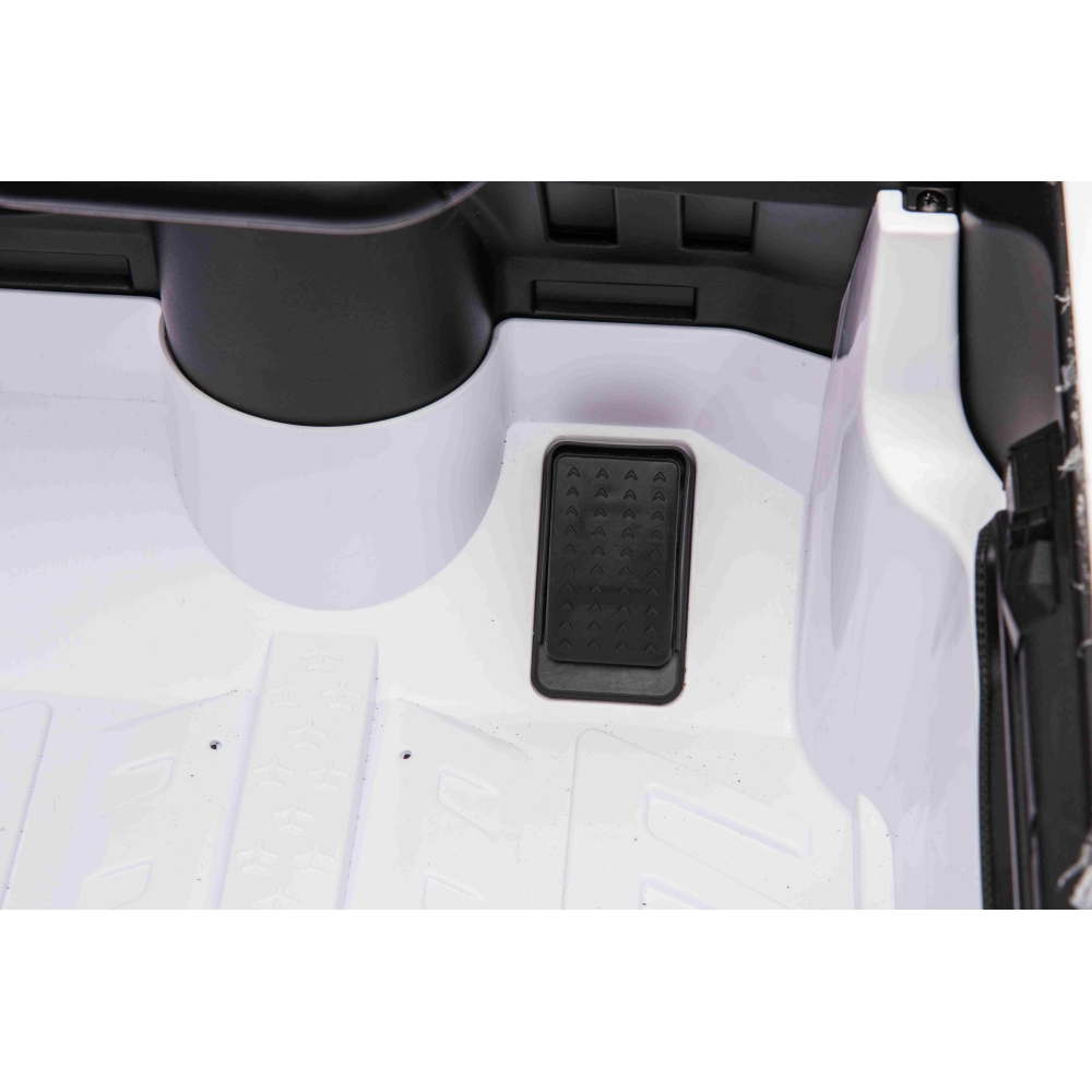 Elektromobilis Audi SQ8, White 2168-Elektromobiliai vaikams, Visureigiai-e-vaikas