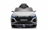 Pojazd Audi SQ8 Szary