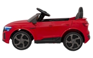 Pojazd Audi SQ8 Czerwony