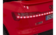 Pojazd Audi SQ8 Czerwony