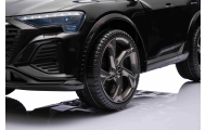 Pojazd Audi SQ8 Czarny