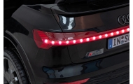 Pojazd Audi SQ8 Czarny
