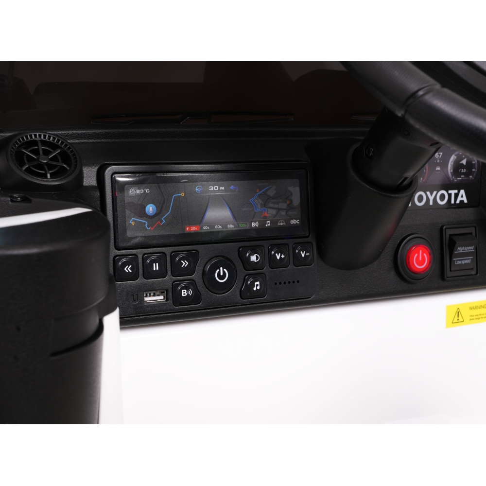 Elektromobilis Toyota Land Cruiser PRADO, White-Elektromobiliai vaikams, Visureigiai-e-vaikas