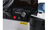 Elektromobilis Toyota Land Cruiser PRADO, White-Elektromobiliai vaikams, Visureigiai-e-vaikas