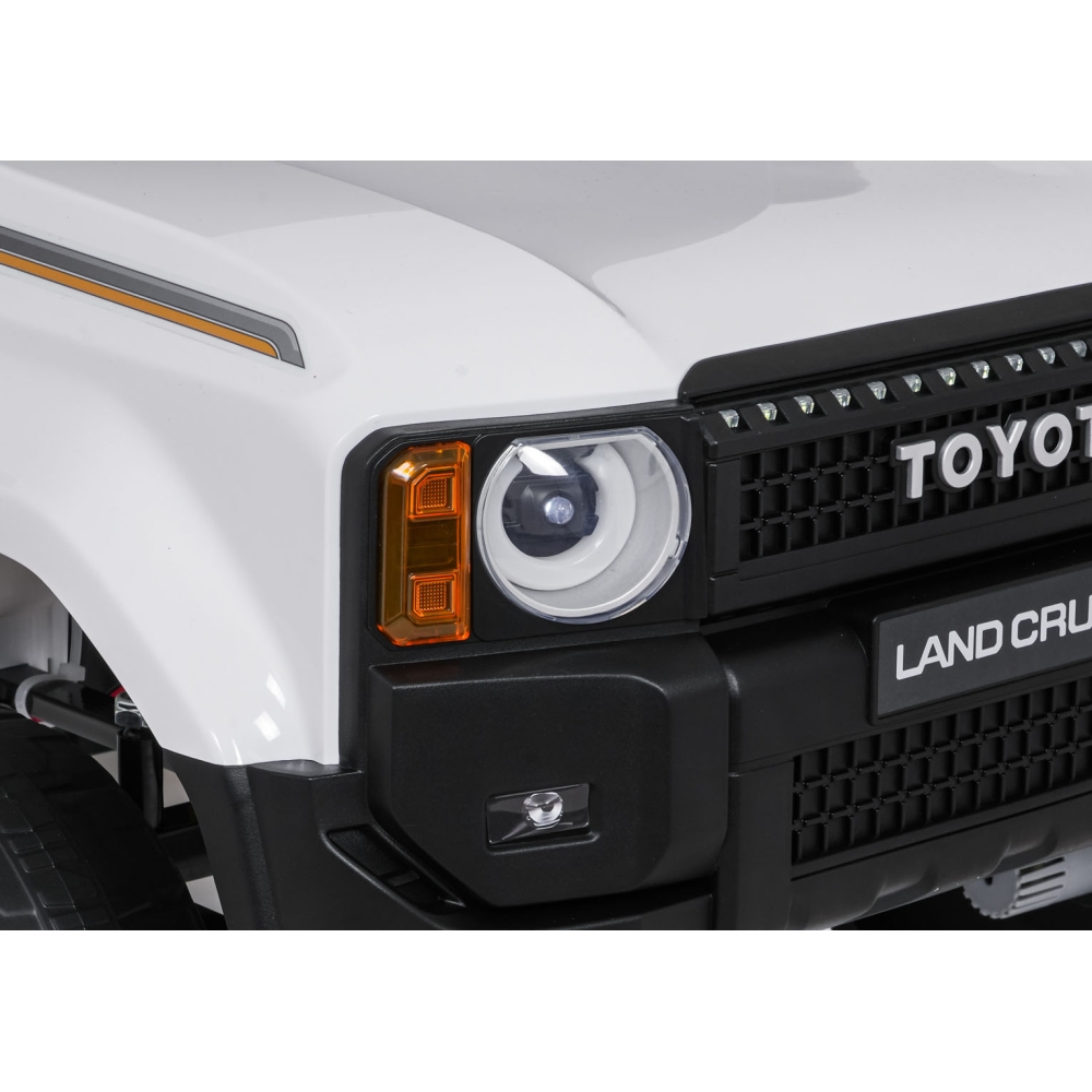Elektromobilis Toyota Land Cruiser PRADO, White-Elektromobiliai vaikams, Visureigiai-e-vaikas